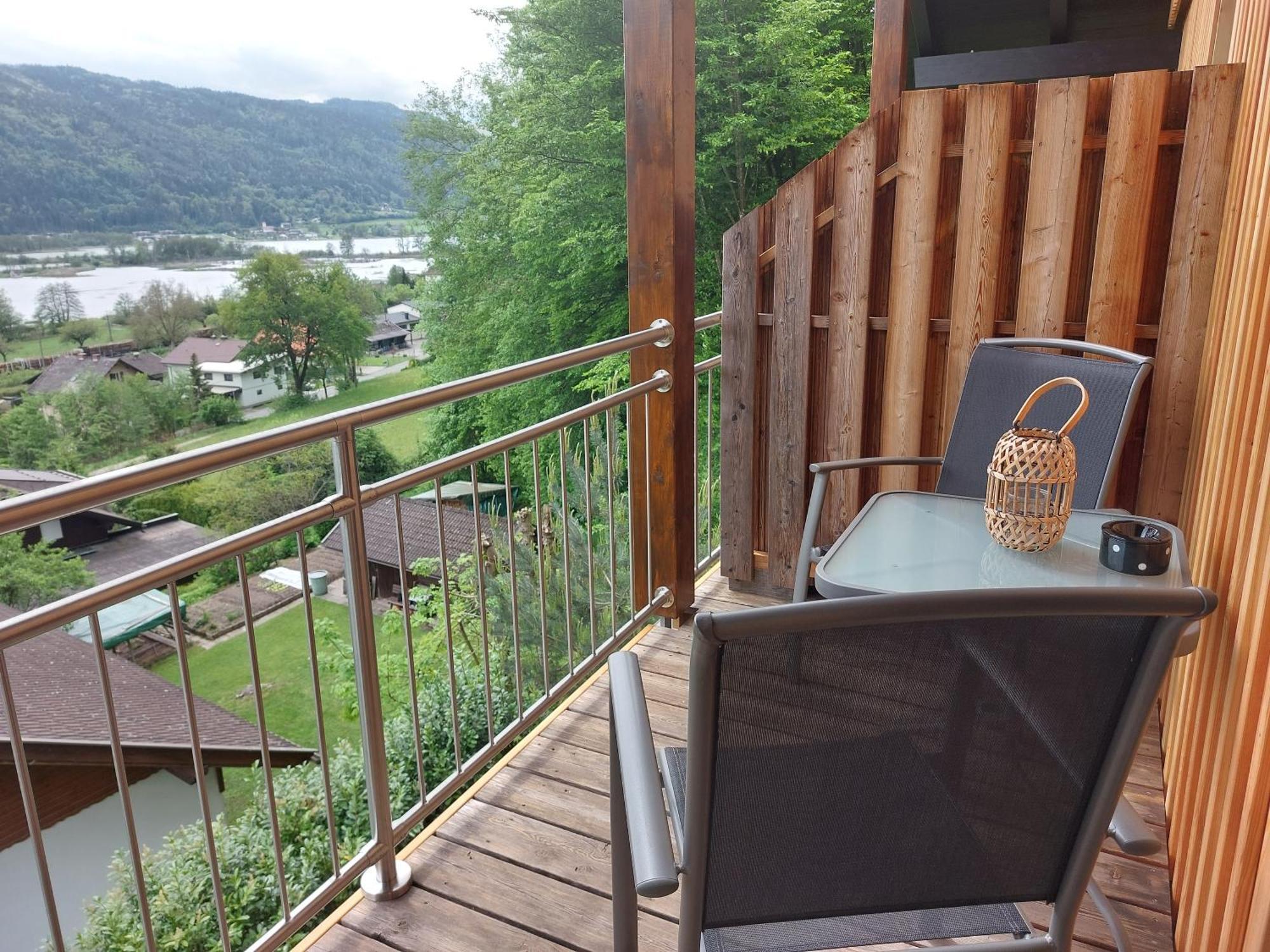 Haus Am Wald Lägenhet Steindorf am Ossiacher See Rum bild