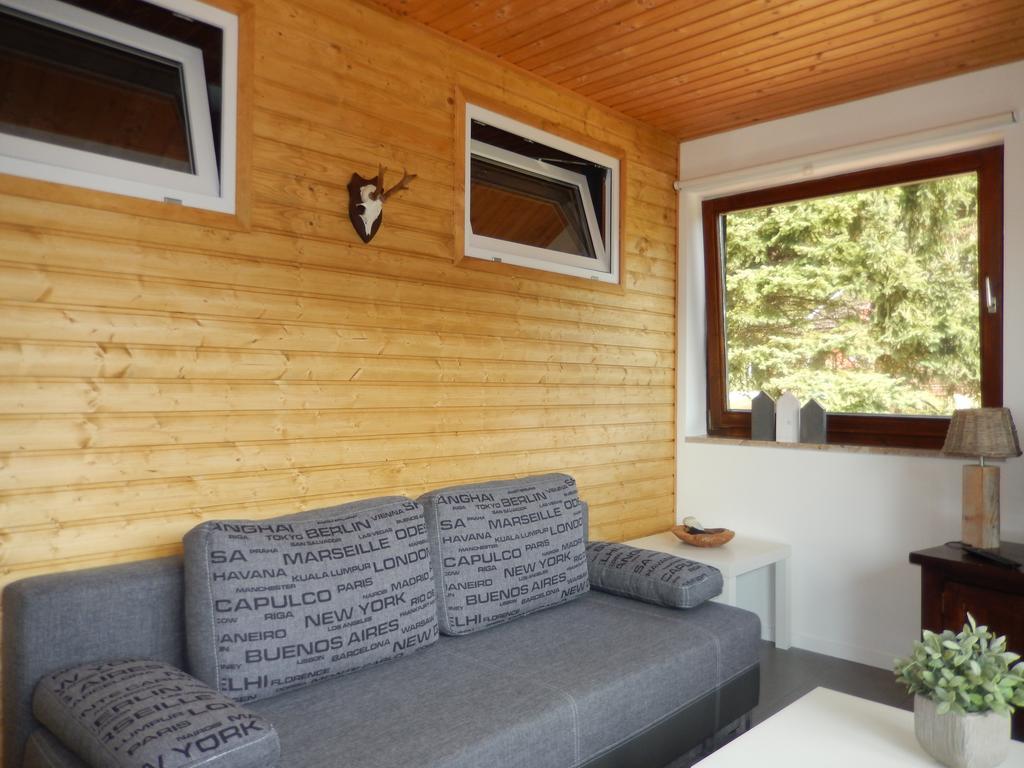 Haus Am Wald Lägenhet Steindorf am Ossiacher See Exteriör bild